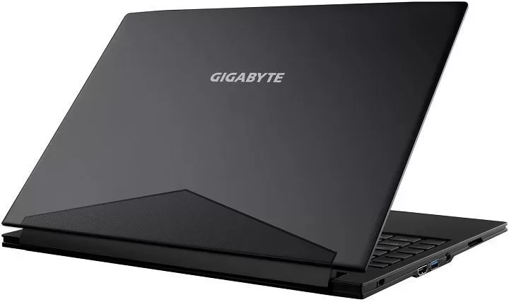 121011-gigabyte-aero-15-x-2.webp